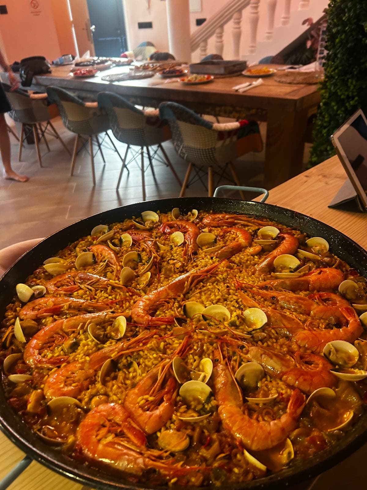 Paella de marisco con gambas, mejillones, almejas y sepia fresca – ExpressChef Mallorca